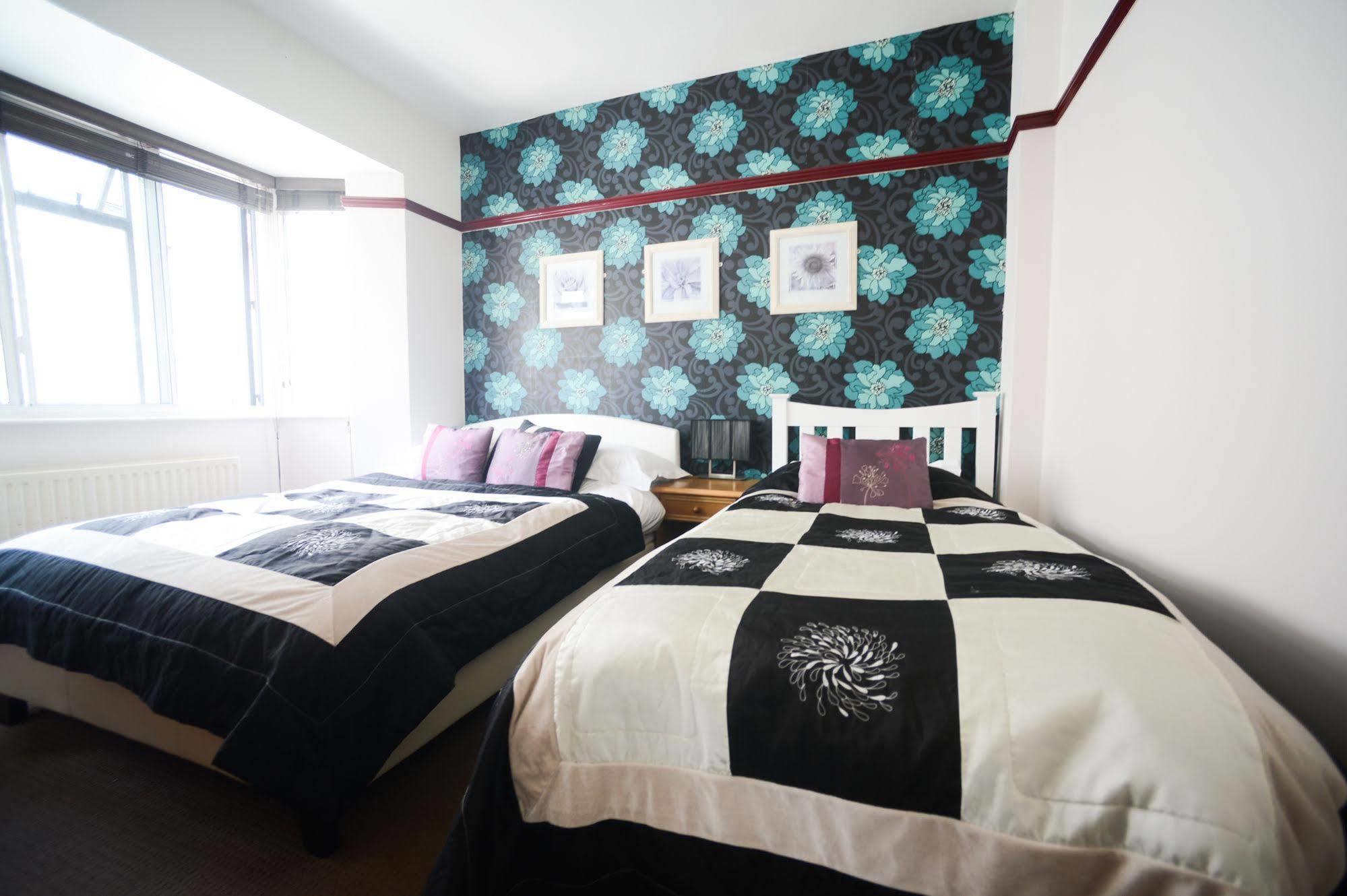 Cobb Arms Hotel Lyme Regis Eksteriør billede